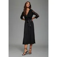 Laura Scott Abendkleid aus Jersey und Spitze, mit V-Ausschnitt in Wickeloptik
