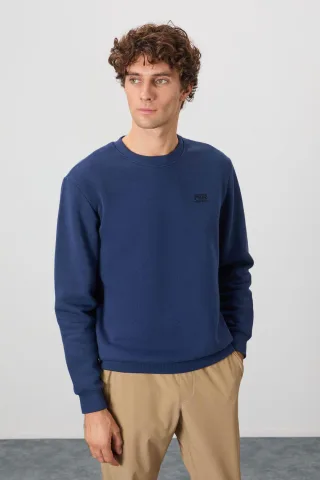 Herren Sweatshirt mit regulärer Passform und Rundhalsausschnitt