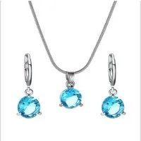 KARMA Schmuckset Damen Schmuckset mit funkelnden Kristallen Silber Rosa Rot Blau (Silberne Kette mit Anhänger, Kristallschmuck Damen), Modeschmuck Damen Eleganter Schmuck