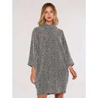 Apricot Strickkleid Boucle Cocoon Dress mit Mock Neck