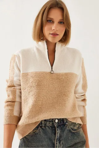 Musterstrickpullover mit Reißverschlusskragen