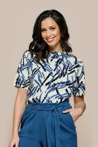 Top mit Mylah-Print in gebrochenem Weiß / Blau
