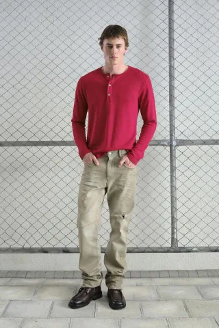 Komfort Fit Langarm Button-Down T-Shirt