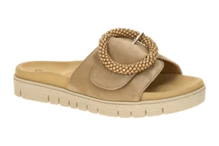 Gabor 83.745.14 Damen Pantoletten Beige Sand Komfort Fu?bett Klettverschluss