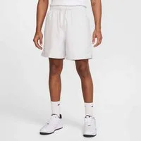 Nike Sportswear Shorts Nike Club Men's Woven Flow Shorts mit Eingrifftaschen und Gesäßtasche, schnell trocknend, pflegeleicht