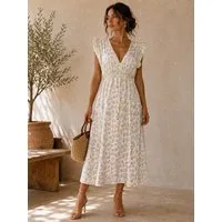 Worldclassca Sommerkleid Worldclassca Musselin Sommerkleid Leopard Animal Muster Lang Strand Neue Kollektion - Stilvolle und gemütliche Sommer Mode für Damen