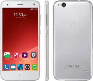 ZTE Blade S6 2GB [Dual-Sim] silber