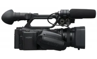 Sony HVR-Z7E [103 MP 12-fach opt. Zoom 32"] schwarz