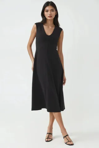 V-Ausschnitt A-Linien Midi Kleid