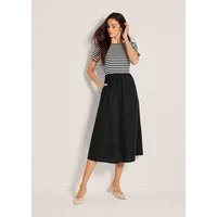 MADELEINE Midikleid Baumwollkleid mit Streifendetails Midikleid mit U-Boot-Ausschnitt, Taschen, Knielänge und Kurzarm