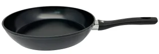 Schwarz