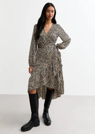 Beiges Mini-Wickelkleid mit Rüschen und Tiermotiv