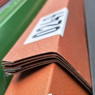 Traufenblech | 2,00 m Länge | Kupferbraun ( RAL 8004 )