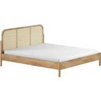 Home affaire Bettgestell Olive, Bettpfosten Eiche massiv und furnierten Bettseiten (mit hochwertigem Rattan-Geflecht Kopfteil, Rahmen Eiche massiv), ohne Lattenrost, mit höhenverstellbarem Rahmenbeschlag, zwei Breiten