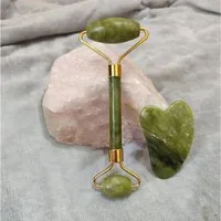 Montegoni Gesichtsmassagegerät Natürliche Gesichtsmassagege Jaderoller & Gua Sha, Gesichts-Roller-Massagegerät 1-tlg., Jade-Stein-Set für Gesichtspflege, Anti-Aging, Gesicht, Augen,Anti Falten