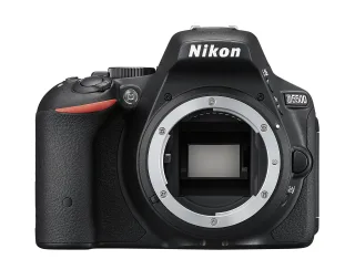 Nikon D5500 [24MP Full HD 32"] schwarz