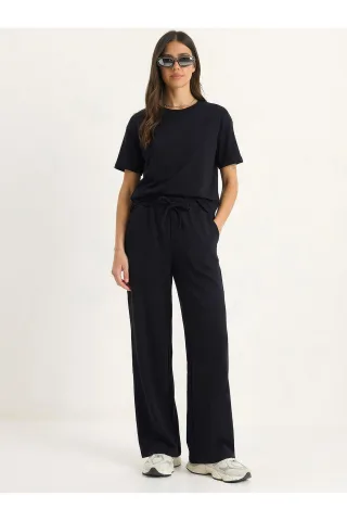 Crew-Neck T-Shirt und Hose Zweiteiliges Set