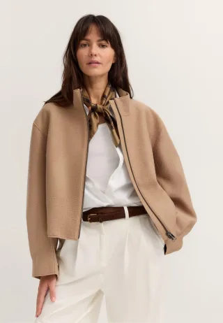 Bugatti Damen Wolljacke aus einem italienischen Oberstoff
