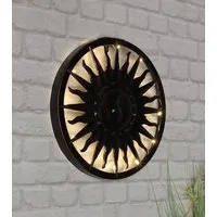 Spetebo Wanddekoobjekt LED Solar Wand Deko 40 cm - SONNE (Stück, 1 St., Solar Wanddeko Sonne), Dekoratives Metall Wandbild für den Außenbereich