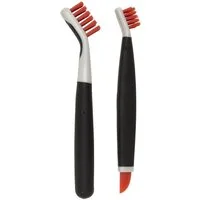 OXO Good Grips Reinigungsbürsten-Set OXO Good Grips Bürsten-Putzset zur Tiefenreinigung – orange, zur Tiefenreinigung