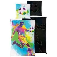 Carpe Sonno Kinderbettwäsche 135x200 +10 SPIELE +KINDERBUCH Baumwoll Bettwäsche Kind Jungen Mädchen, Renforcé, 2 teilig, Coole Fussballbettwäsche Set Sport Soccer Fussball Spieler