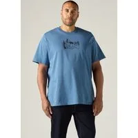 Levi's® Plus T-Shirt LSE B&T BIG GRAPHIC TEE mit Logostickerei auf der Brust