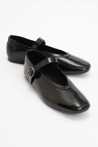 Matilda Leder Mary Jane Flache Schuhe