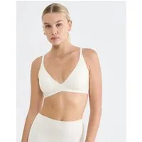 sloggi Bügelloser BH ZERO Feel 2.0 mit herausnehmbaren, atmungsaktiven Pads, Lift-up Effekt