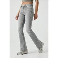 ONLY Bootcut-Jeans ONLBLUSH MID WAIST FLARED DNM REA1099 mit dezentem Used-Look