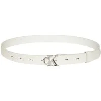 Calvin Klein Ledergürtel FACTED CK BUCKLE 25MM PEBBLE Größenverstellbar mit Metallschließe