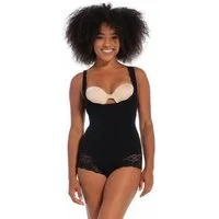 MAGIC Bodyfashion Shaping-Body Super Control Body verleiht der Brust und dem Po ein dezentes Lifting