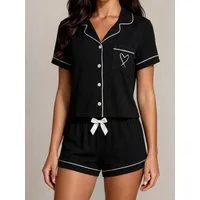 Elegant Love Shorty Damen Schlafanzug Set – leichte Sommer Nachtwäsche mit Herz-Stickerei (Set, 2 tlg., kurzarm Oberteil mit Knopfleiste & Shorts) Pyjama Set – luftige Homewear & Loungewear für ruhige warme Nächte