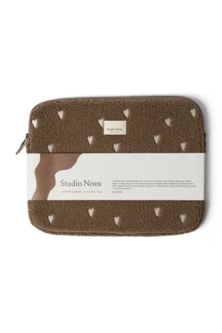 Studio Noos Teddy Laptop Hülle 15 Zoll Brown Hearts