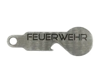 Schlüsselanhänger | integrierter Flaschenöffner und Einkaufswagenlöser | Edelstahl | Lasergravur