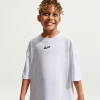 Nike Sportswear T-Shirt G NSW TEE OS STREET VERT WINGS für Sportmode und Streetwear geeignet