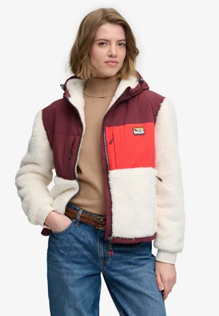 Superdry - Superweiche Hybrid-Jacke mit Reißverschluss Desert Bone Off-White/Port-Rot - Gr. - 12