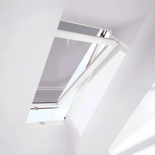 Dachfenster mit Markise, PVC, RoofLite+ made by Velux Group, Solid PVC, Sonnenschutz-Markise auf der Außenseite, 55x78 cm