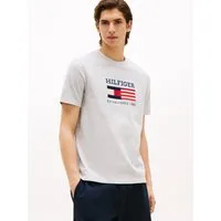 Tommy Hilfiger T-Shirt AMERICANA MONOTYPE FLAG BOX TEE Mit markanter Stickerei