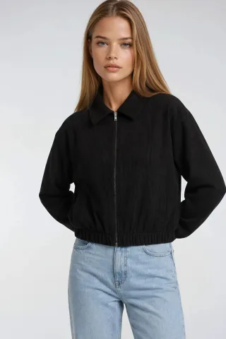 Lässig geschnittene Reißverschlussjacke mit Taschen