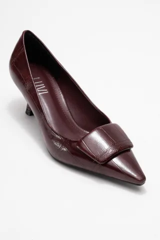 Marcia Schnalle Spitzer Zehenbereich Pumps (Damen)