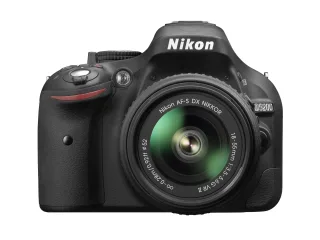 Nikon D5200 [24.1MP Full HD 3"] schwarz inkl. AF-S 18-55mm 1:35-56 G DX VR II Objektiv