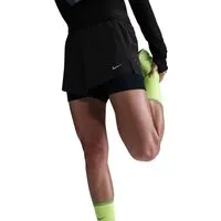 Nike Laufshorts Nike Swift Women's Dri-FIT Mid-Rise 2-in-1 Running Shorts 2-in-1-Design, mit Reißverschlusstasche hinten am Bund