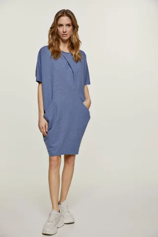 Blaues Melange-Kleid mit Fledermausärmeln