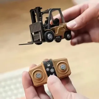 Z6750/Z6752/Z6753 RTR 1/64 2.4G Mini RC Car Alloy Forklift Excavator Dump Truck Support App Remote Controlled LED Light