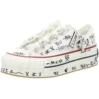 NAN-KU Sneaker