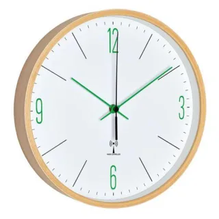 TFA 60.3524.04 mit grünen Ziffern und Zeiger