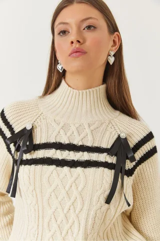 Rollkragen Baklava Strickpullover mit Banddetail