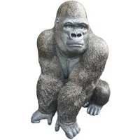 Aspinaworld Gartenfigur Gorilla Figur sitzend 56 cm – für Beet oder Eingangsbereich