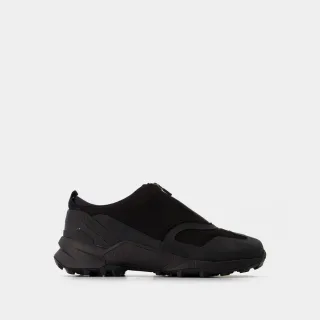 Y-3 Swift R3 Low Gtx Turnschuhe in schwarzem Stoff