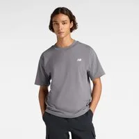 New Balance T-Shirt SPORT ESSENTIALS COTTON T-SHIRT sportlicher Stil, mit Rundhalsausschnitt, ohne Verschluss, Kurzarm